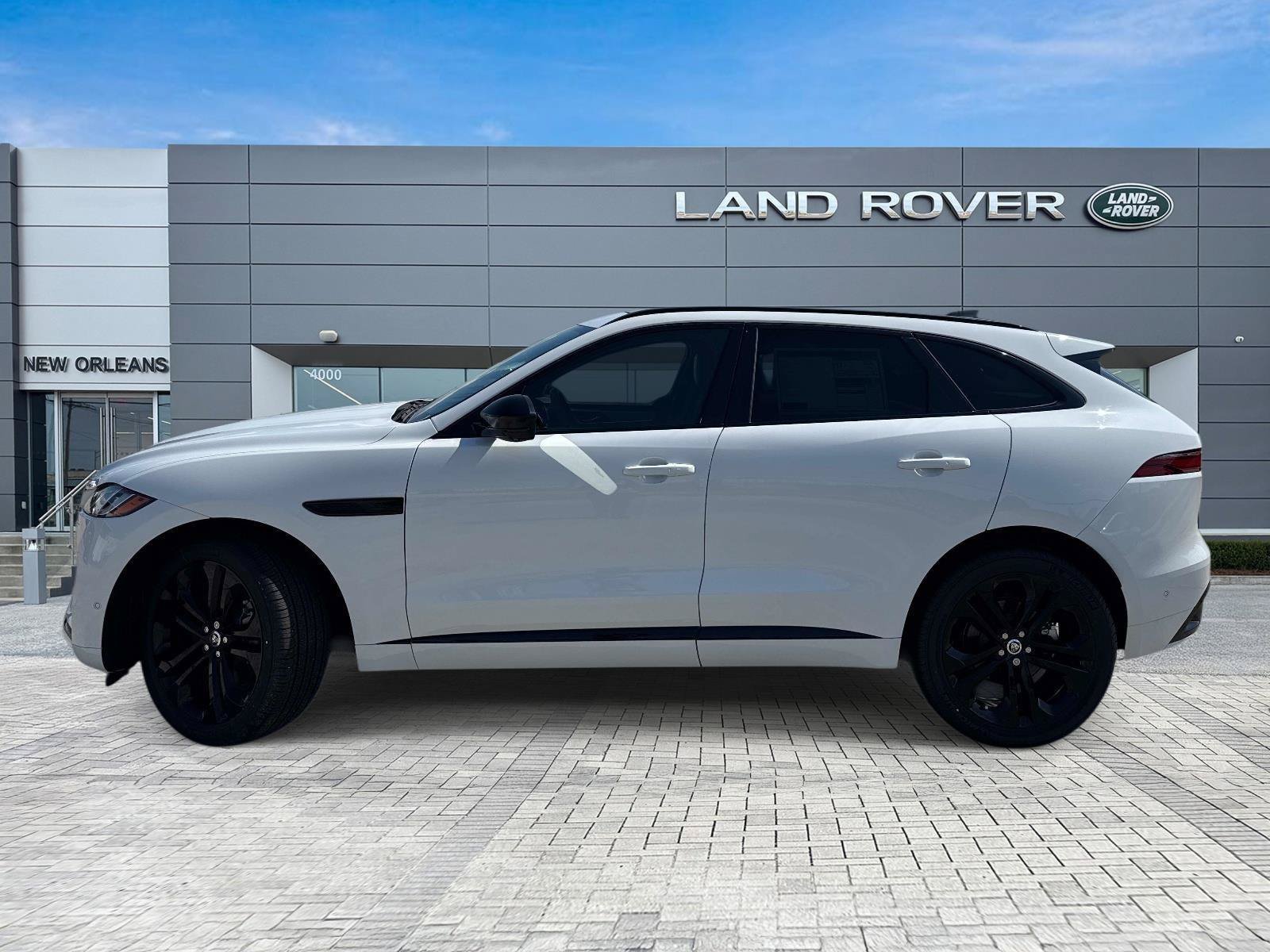 New 2026 Jaguar F-PACE R-Dynamic S AWD/4WD image 2