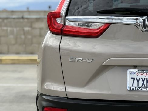 Used 2017 Honda CR-V EX-L image 12