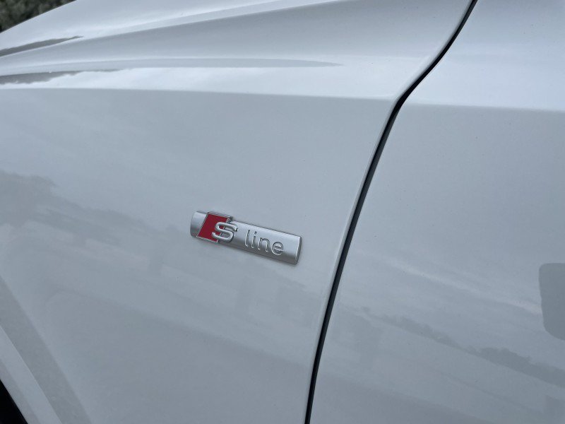 Used 2022 Audi Q8 Prestige w/ Prestige Package AWD/4WD image 30