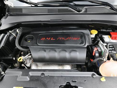 Used 2022 Jeep Compass Latitude w/ Convenience Group image 31