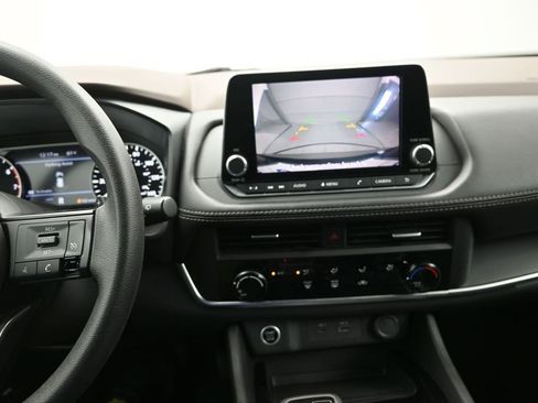 Used 2023 Nissan Rogue S AWD/4WD image 21