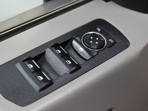 Used 2020 Ford F150 XLT AWD/4WD image 18