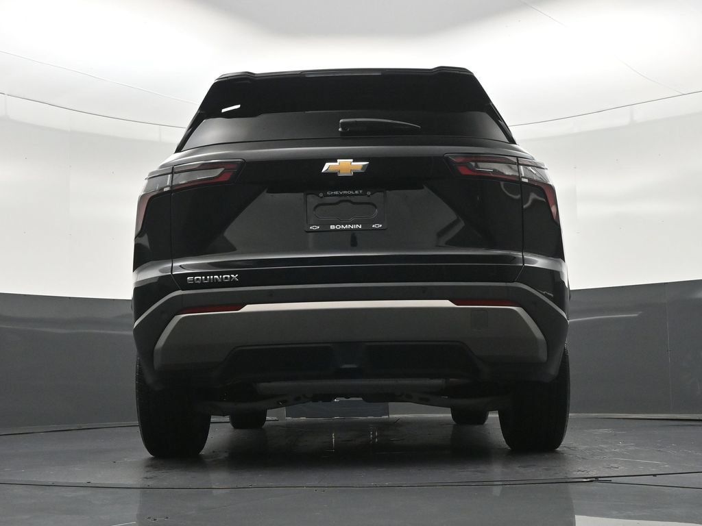Used 2026 Chevrolet Equinox LT FWD image 26