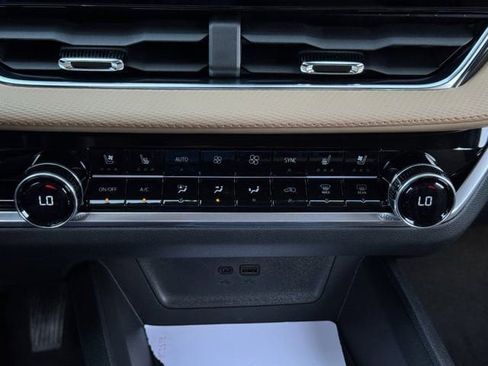 New 2026 Chevrolet Equinox ACTIV w/ Convenience Package III image 15