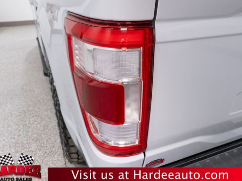 Used 2022 Ford F150 Lariat w/ Equipment Group 502A High image 9