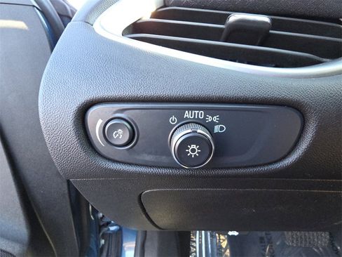 Used 2025 Chevrolet Malibu LT image 20