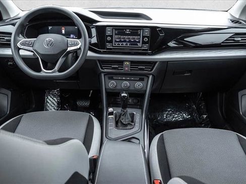 Used 2022 Volkswagen Taos S image 19