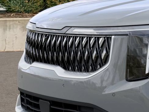 New 2026 Kia Carnival EX FWD image 13
