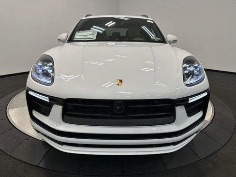 New 2025 Porsche Macan AWD/4WD image 10