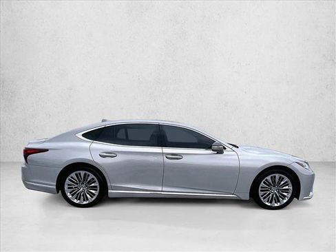 Used 2021 Lexus LS 500 w/ Accessory Package (Z2) RWD image 5