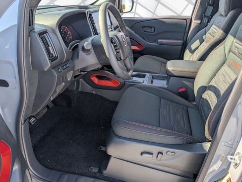 New 2026 Nissan Frontier Pro-X image 7