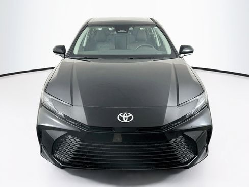 Used 2025 Toyota Camry LE FWD image 2
