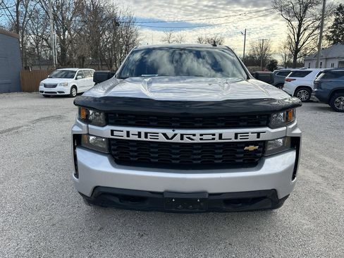 Used 2020 Chevrolet Silverado 1500 Custom w/ Custom Value Package image 8