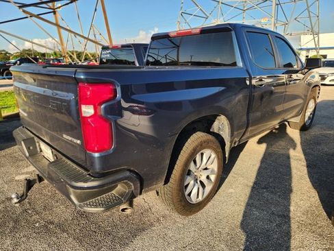 Used 2020 Chevrolet Silverado 1500 Custom w/ Custom Value Package RWD image 5