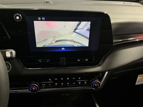 New 2026 Chevrolet Equinox RS w/ LPO, Floor Liner Package image 27