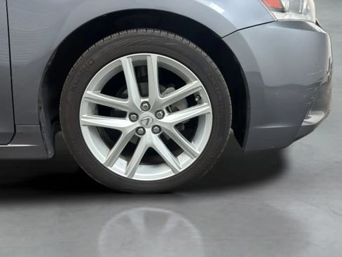 Used 2015 Lexus CT 200h FWD image 23