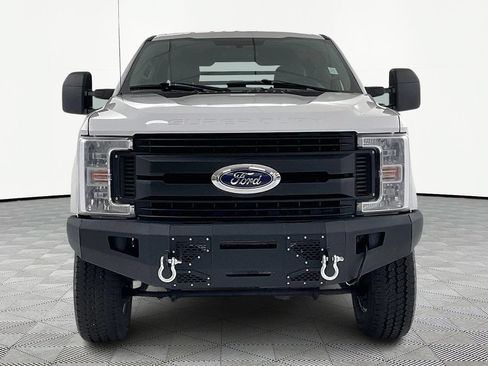 Used 2019 Ford F350 XL AWD/4WD image 2