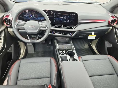 New 2027 Chevrolet Equinox RS FWD image 10