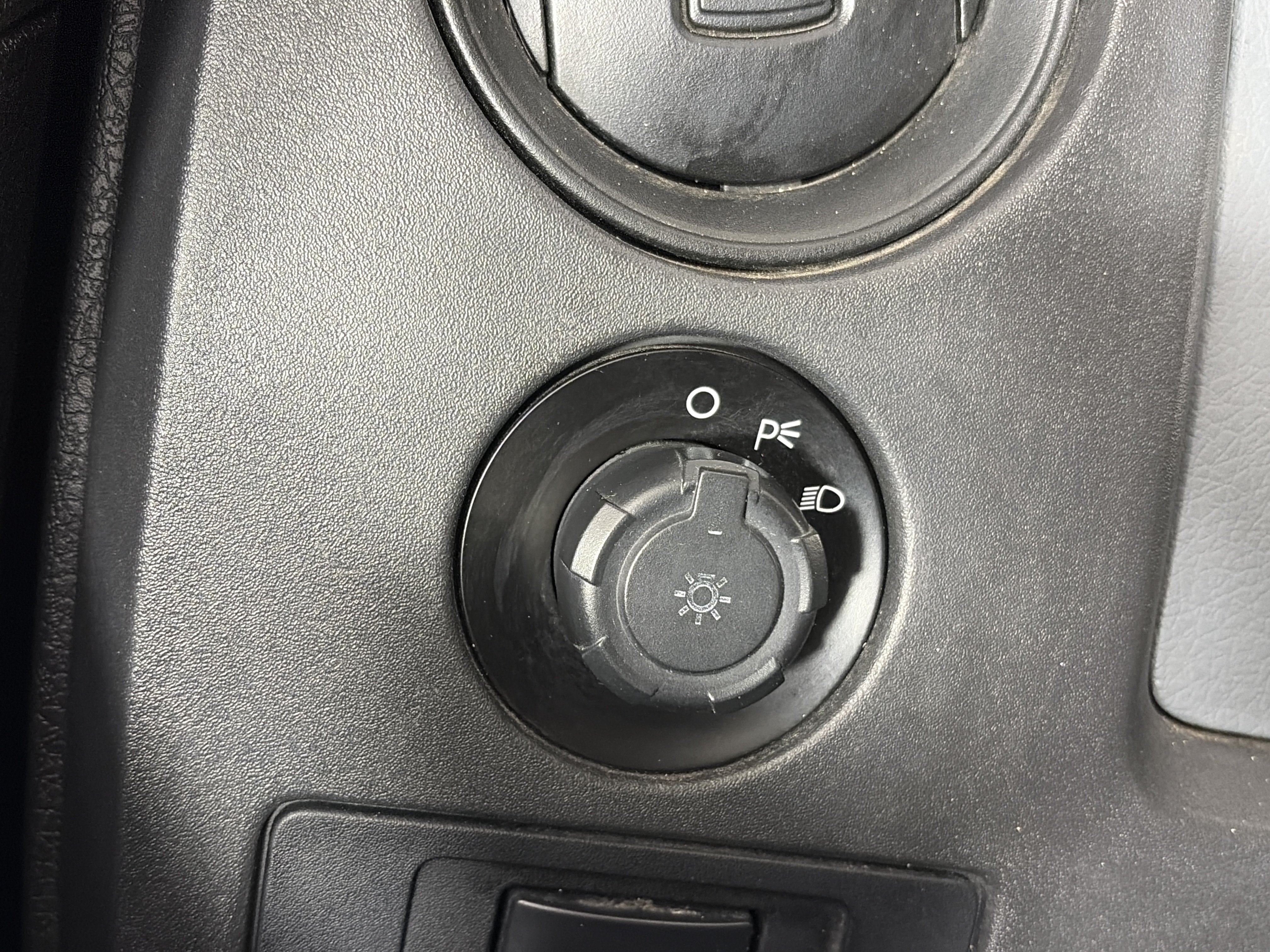 Used 2013 Ford F150 XL w/ Mid Equipment Group AWD/4WD image 26