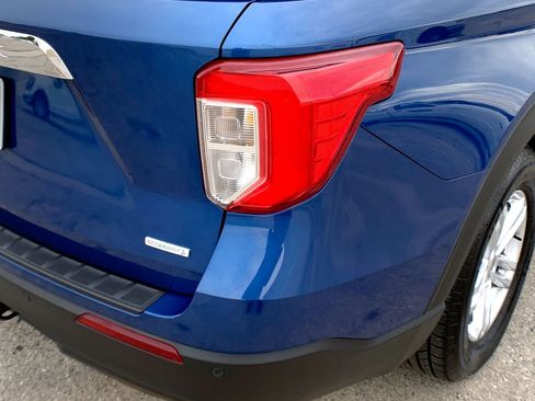 Used 2020 Ford Explorer XLT w/ Class III Trailer Tow Package image 41