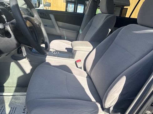 Used 2008 Toyota Highlander 2WD image 16