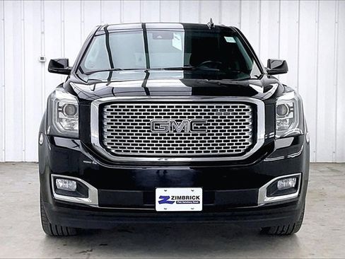 Used 2016 GMC Yukon SLT w/ Open Road Package image 3