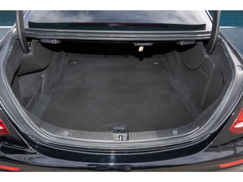 Used 2019 Mercedes-Benz E 300 4MATIC w/ Premium 1 Package image 13