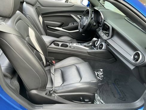 Used 2018 Chevrolet Camaro LT image 23