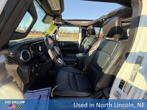 Used 2024 Jeep Wrangler Sahara w/ Technology Group image 20