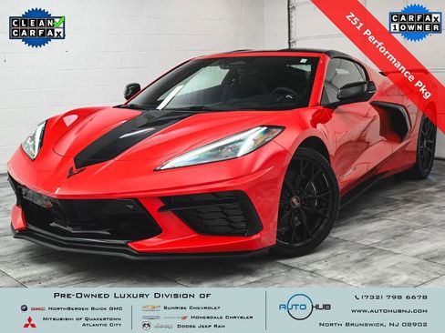 Used 2024 Chevrolet Corvette Stingray Premium Cpe w/ Z51 Performance Package RWD image 1