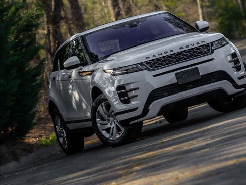 Used 2020 Land Rover Range Rover Evoque R-Dynamic S image 23