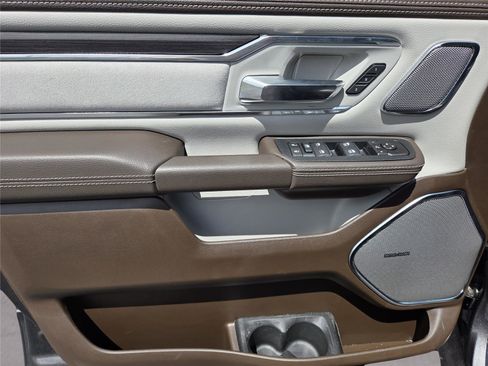 New 2026 RAM 1500 Laramie AWD/4WD image 21