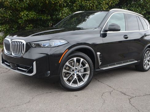 Used 2026 BMW X5 xDrive40i w/ Climate Comfort Package AWD/4WD image 7
