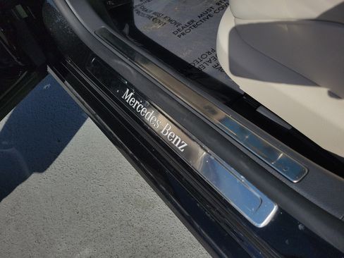 Certified 2023 Mercedes-Benz S 580 4MATIC Sedan image 24