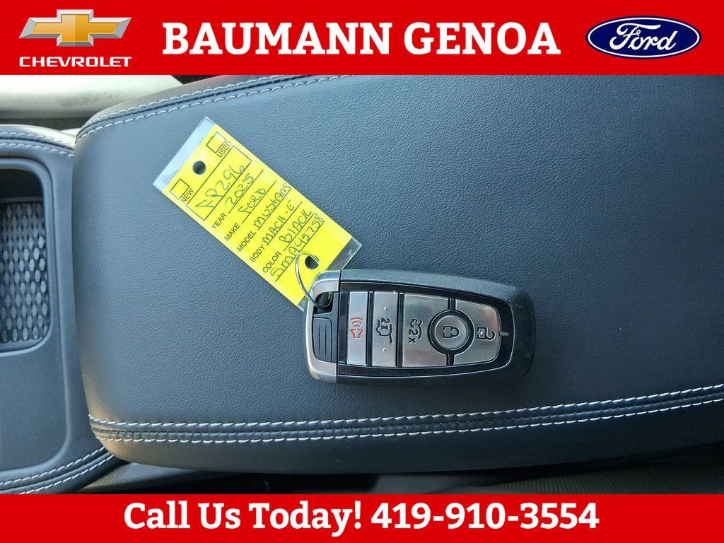 Used 2025 Ford Mustang Mach-E Select w/ Comfort Package Lite AWD/4WD image 25