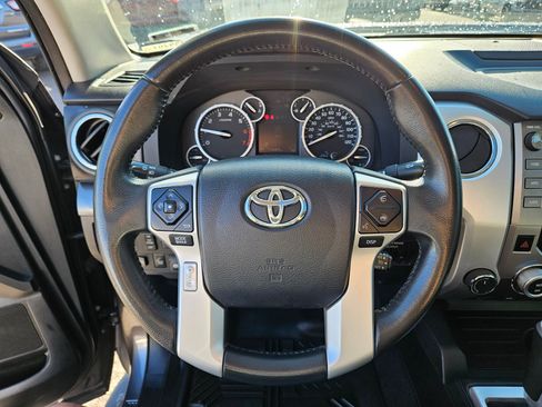 Used 2017 Toyota Tundra Platinum AWD/4WD image 17