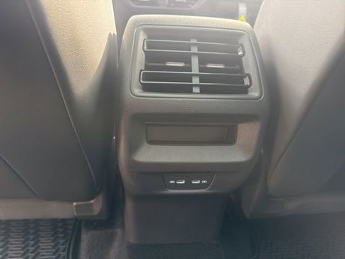 New 2026 Volkswagen Tiguan SE R-Line image 21