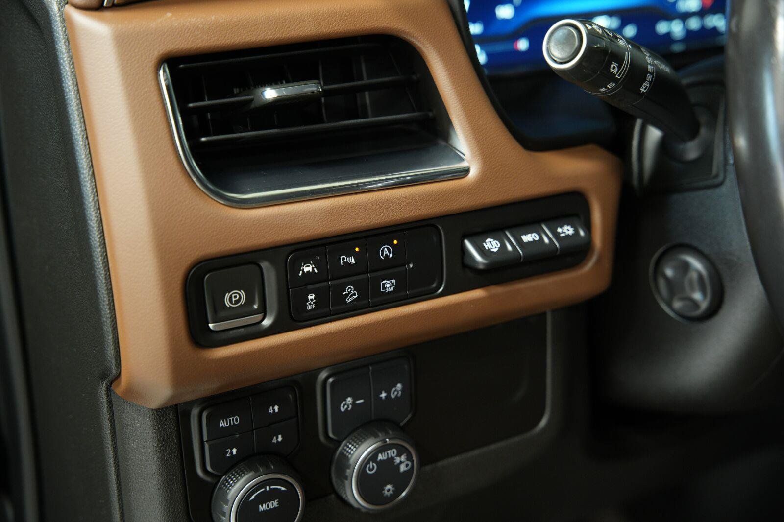 Certified 2023 Chevrolet Tahoe High Country AWD/4WD image 45