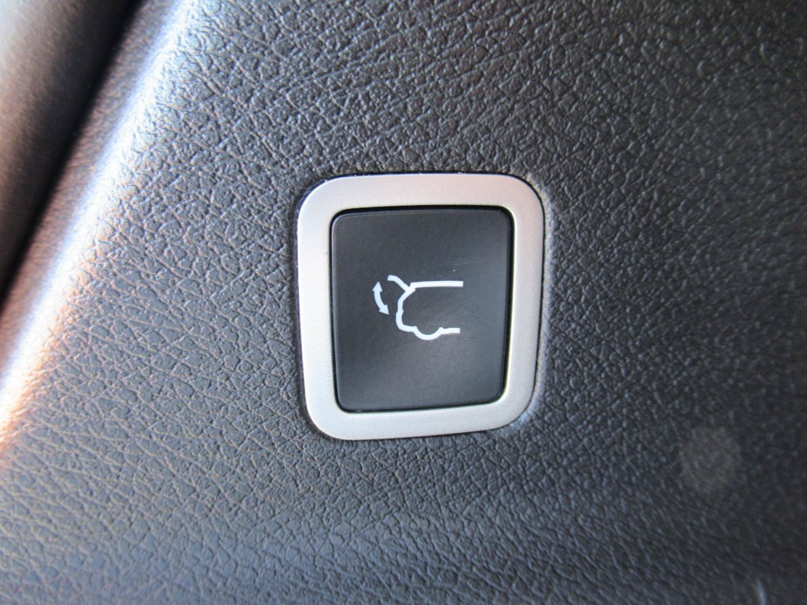 Used 2022 Chrysler Pacifica Limited w/ S Appearance Package FWD image 41