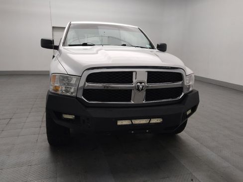 Used 2019 RAM 1500 Classic SLT AWD/4WD image 14