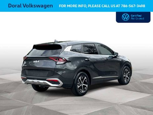 Used 2024 Kia Sportage EX image 8