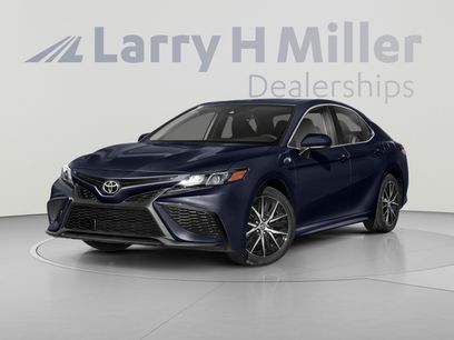 Used 2022 Toyota Camry SE w/ Convenience Package