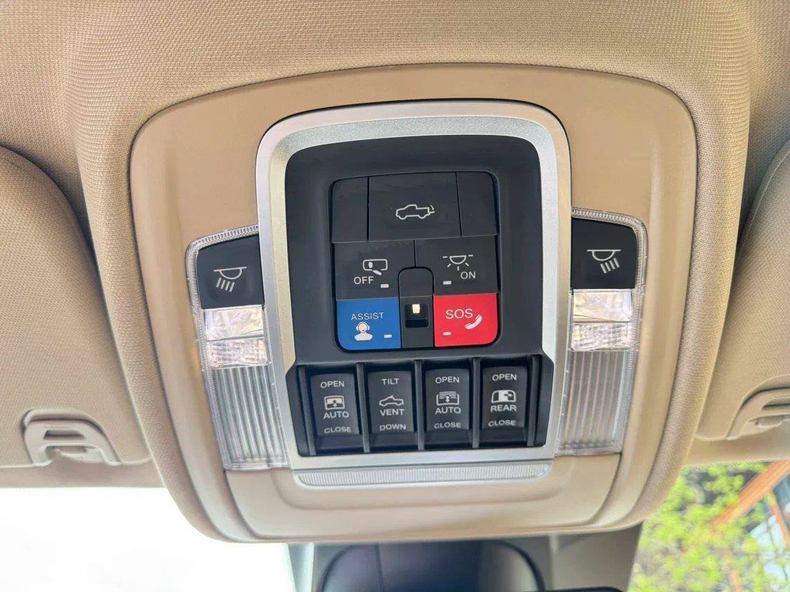Used 2020 RAM 1500 Limited AWD/4WD image 22