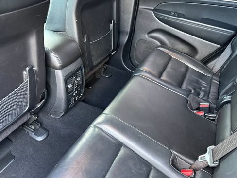 Used 2021 Jeep Grand Cherokee Limited AWD/4WD image 27