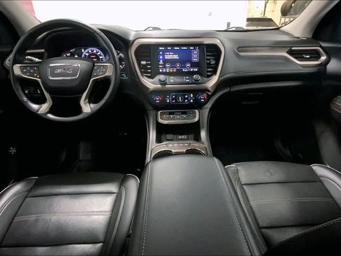 Used 2022 GMC Acadia Denali w/ Denali Ultimate Package image 8
