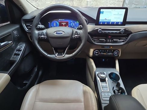 Used 2020 Ford Escape Titanium w/ Titanium Premium Package 2.0 image 17