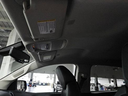 Used 2022 Chevrolet Colorado Z71 image 12