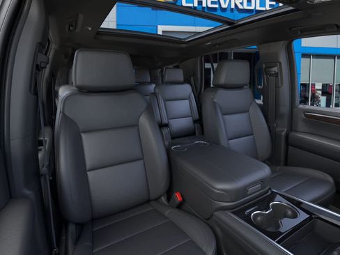 New 2026 Chevrolet Tahoe Z71 w/ Comfort Package image 16