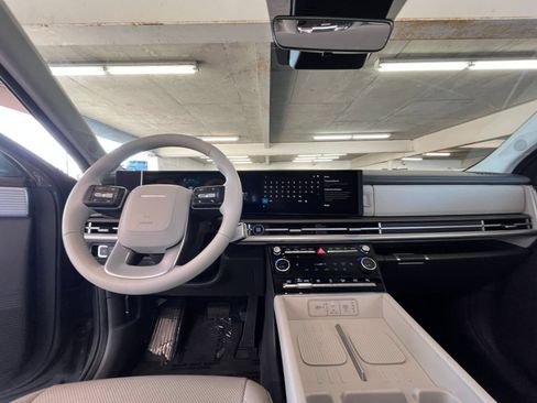 Used 2025 Hyundai Santa Fe SEL AWD/4WD image 36