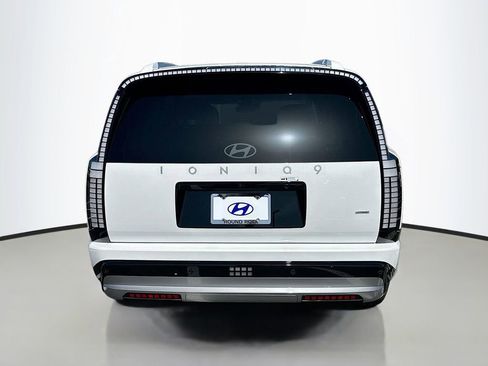 New 2026 Hyundai Ioniq 9 SEL image 6